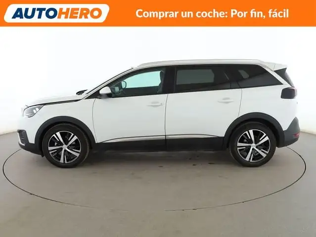 Peugeot 5008 view 3