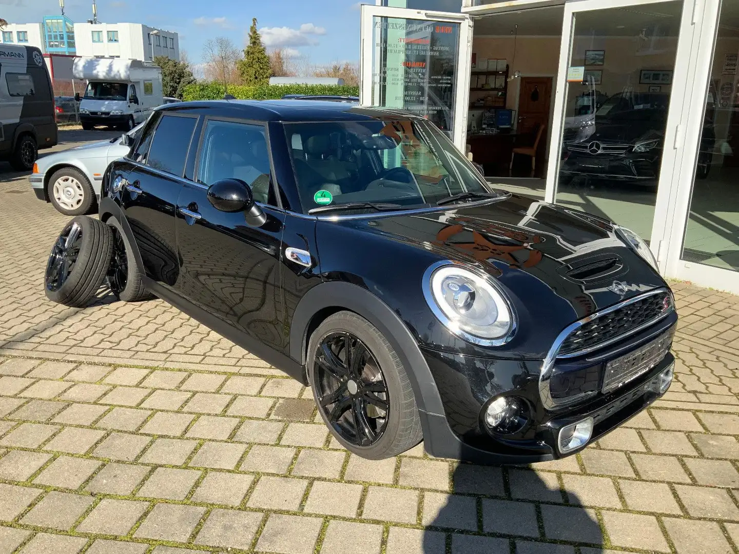 MINI Cooper SD Mini 5-trg. Cooper SD Zwart - 2