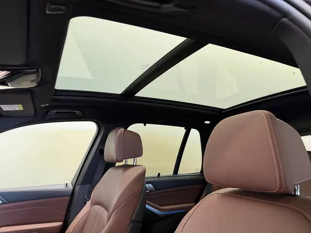 BMW X5 view 14