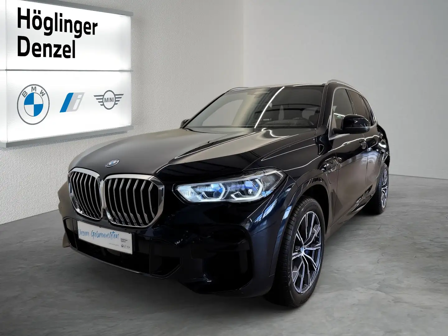 BMW X5 xDrive45e Schwarz - 1