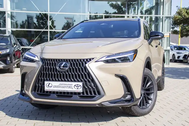 Lexus NX 450h+ E-FOUR Overtrail