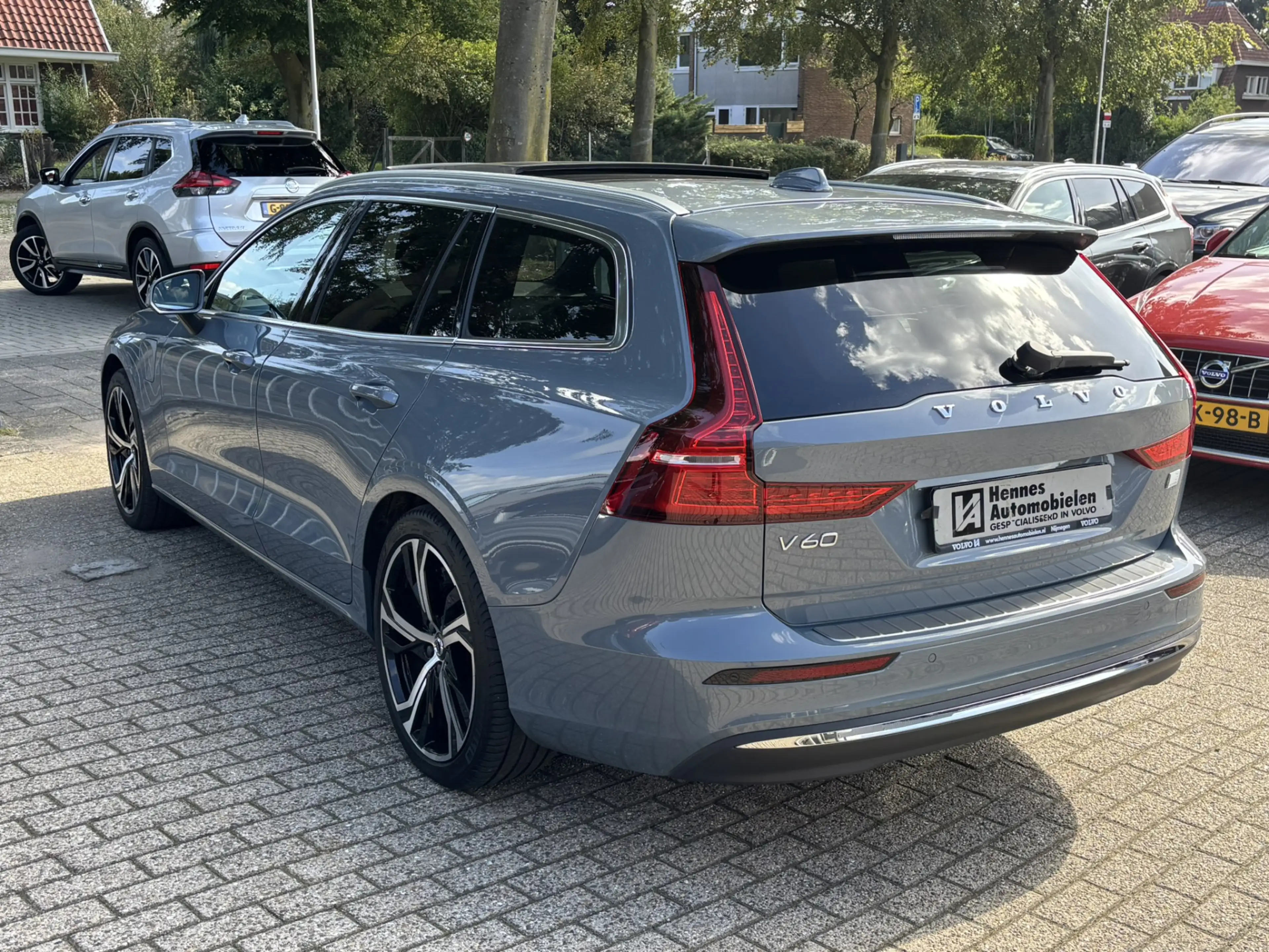 Volvo V60 T8 455pk AWD Ultimate Bright Pano Keyless HeadUp — photo 10