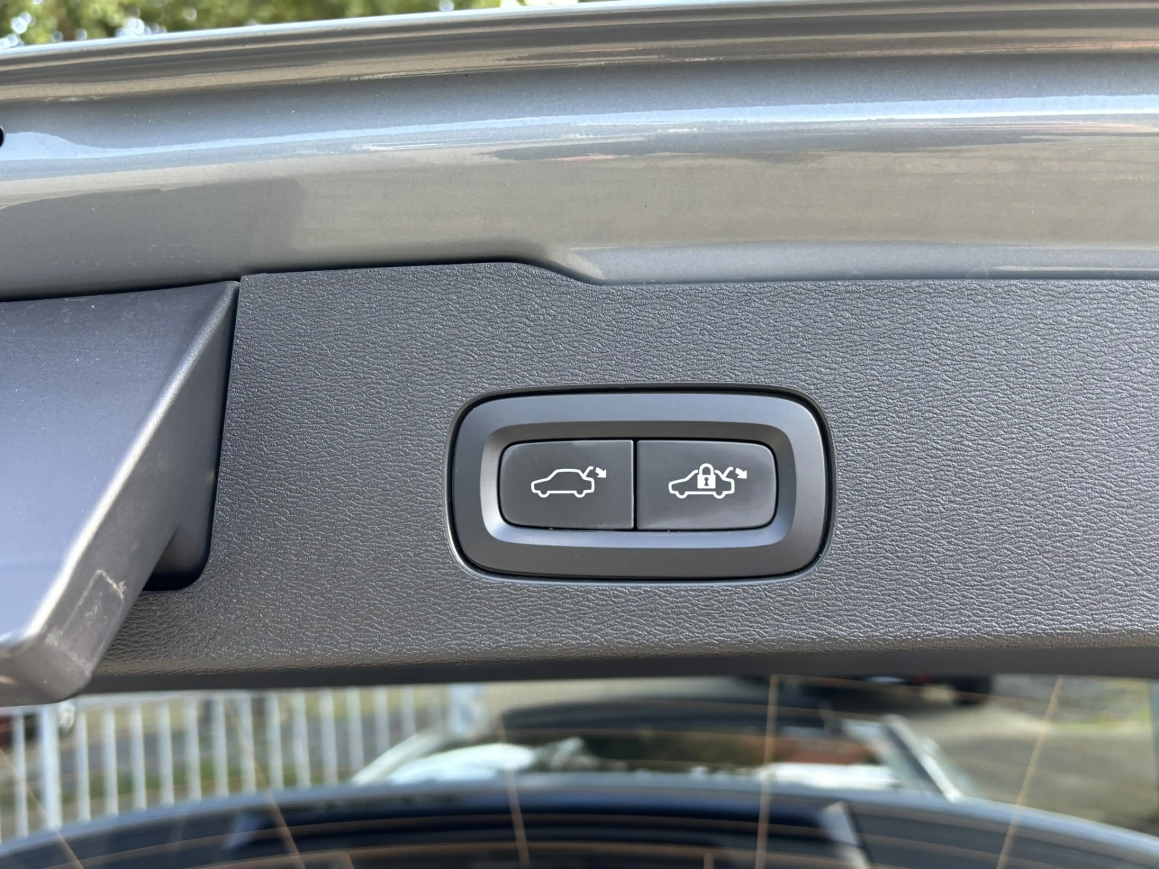 Volvo V60 T8 455pk AWD Ultimate Bright Pano Keyless HeadUp — photo 13