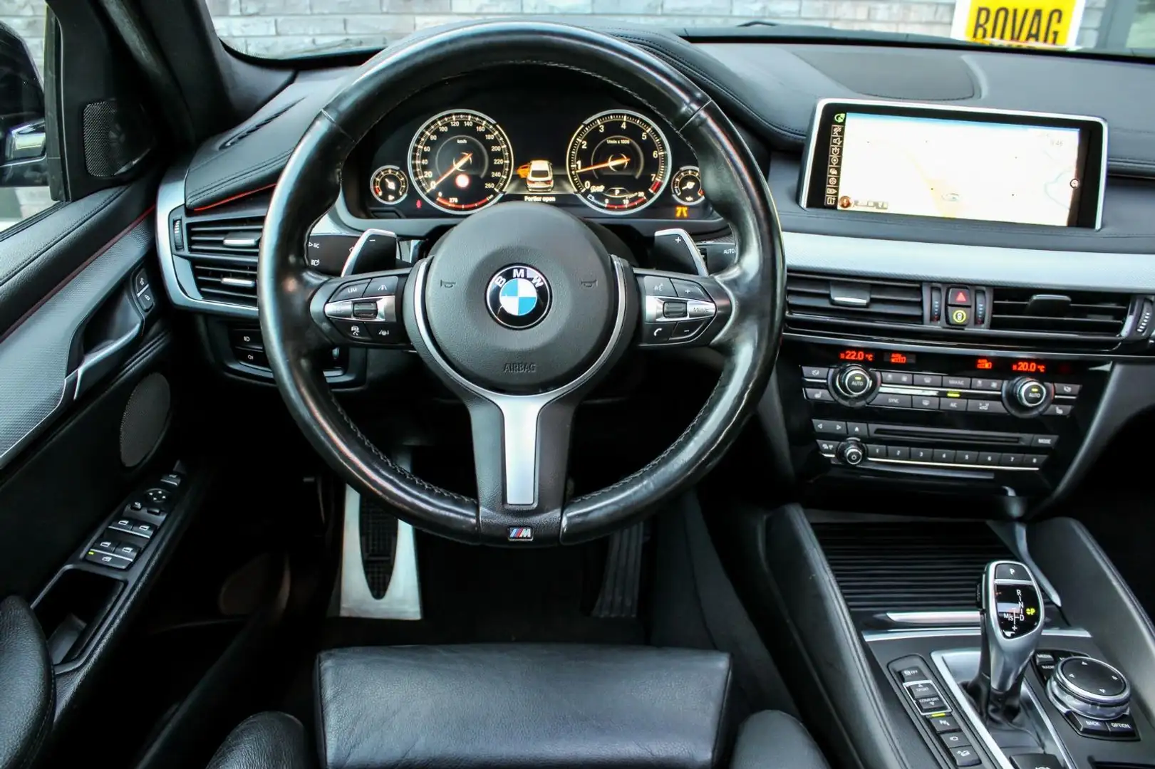 BMW X6 XDrive35i High Executive|M Sport edition|Pano|H&K| Black - 2