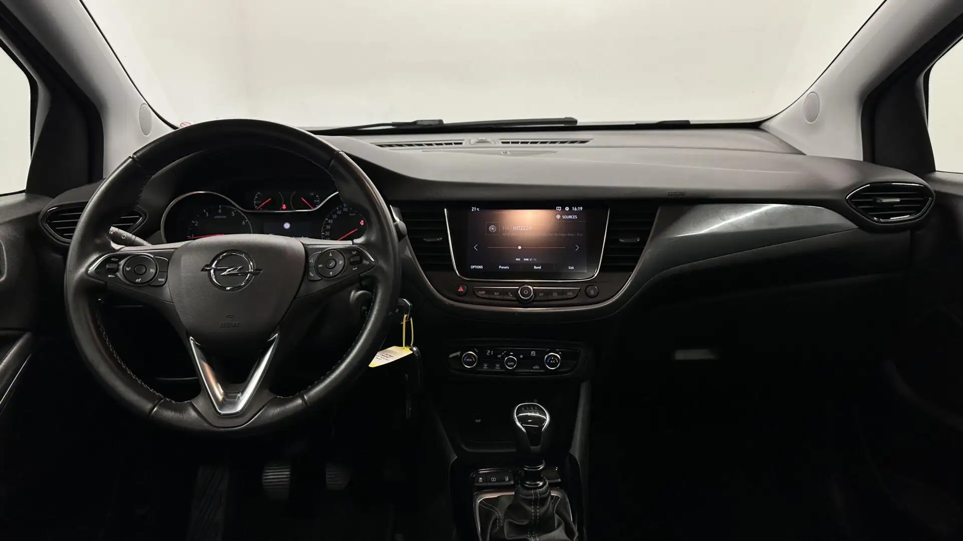 Opel Crossland 1.2 Turbo Elegance PANO CAMERA CRUISE CARPLAY LM N Nero - 2