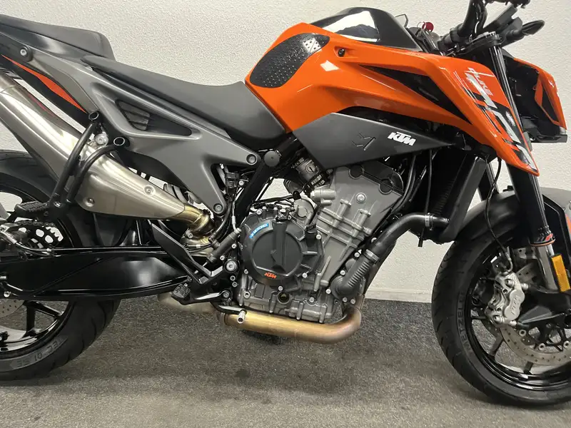 KTM 790 Duke - foto 7