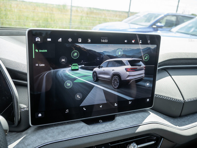 Skoda Kodiaq 1.5 TSI iV Selection AHK ACC HUD 360° — photo 9