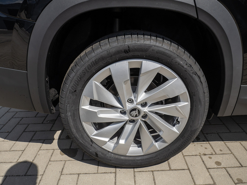 Skoda Kodiaq 1.5 TSI iV Selection AHK ACC HUD 360° — photo 5