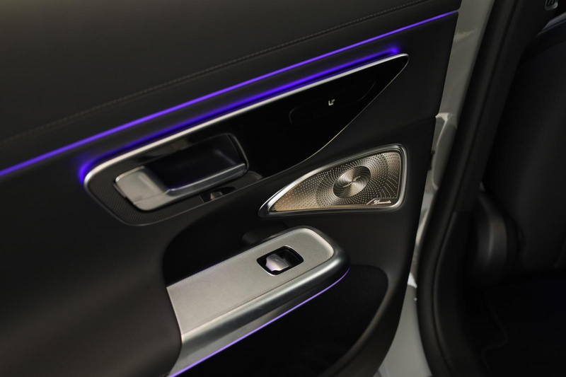 Mercedes-Benz E 450 d T 4M AMG Premium+ DIGITAL Pano STHZ AHK — photo 8