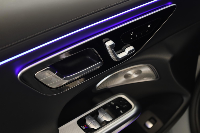 Mercedes-Benz E 450 d T 4M AMG Premium+ DIGITAL Pano STHZ AHK — photo 11