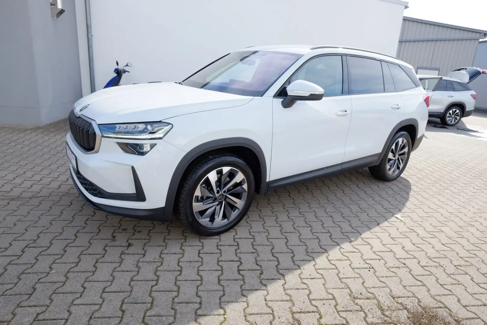 Skoda Kodiaq 1.5 TSI DSG Selection AHK/19Z/E.Heck/Navi Wit - 2