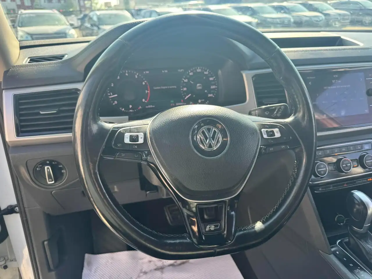 Volkswagen Atlas снимка Volkswagen Atlas