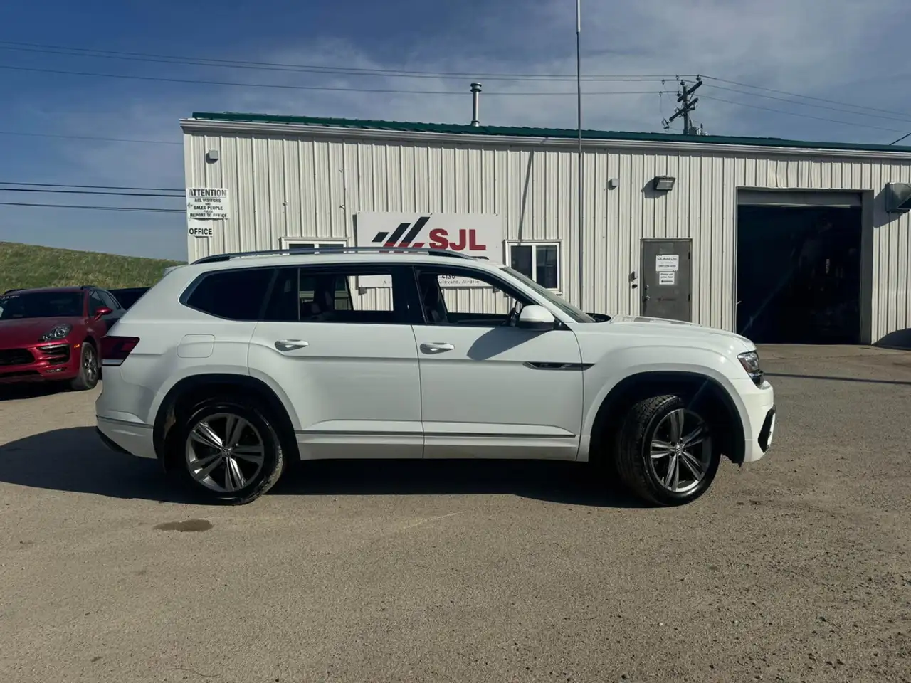 Volkswagen Atlas снимка Volkswagen Atlas