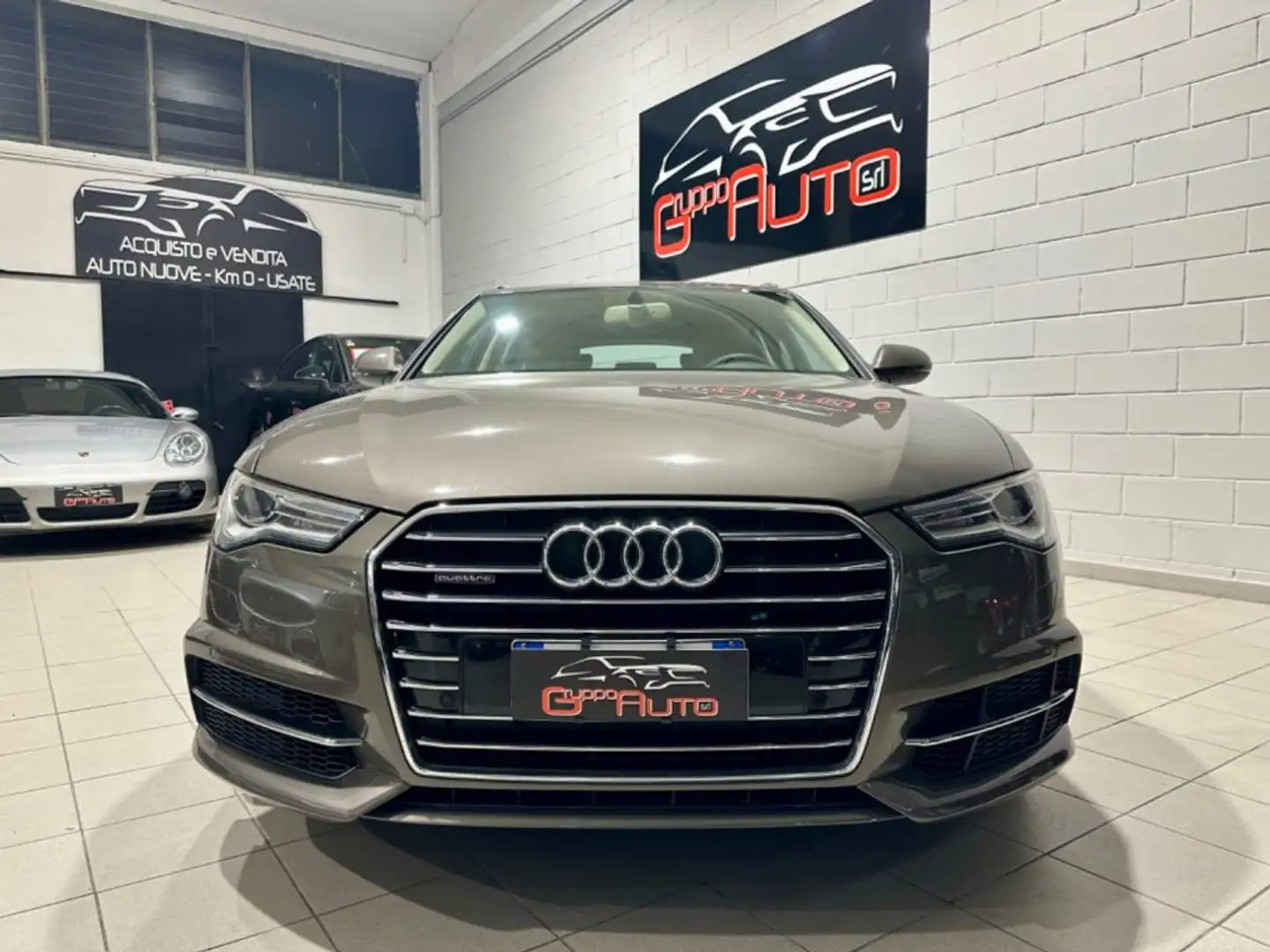 Audi A6 Avant 3.0 TDI quattro S tronic *S-LINE EXTERIOR* Hnědá - 2