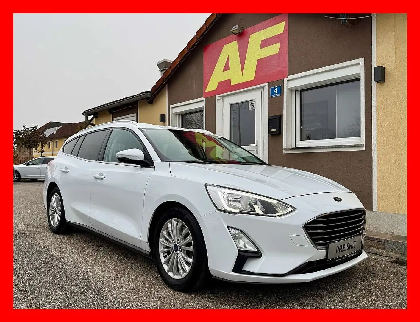 Ford Focus Traveller 1,5 EcoBlue Titanium Business |... Weiß - 1
