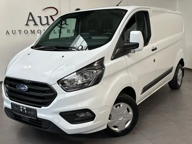 Ford Transit Custom main image