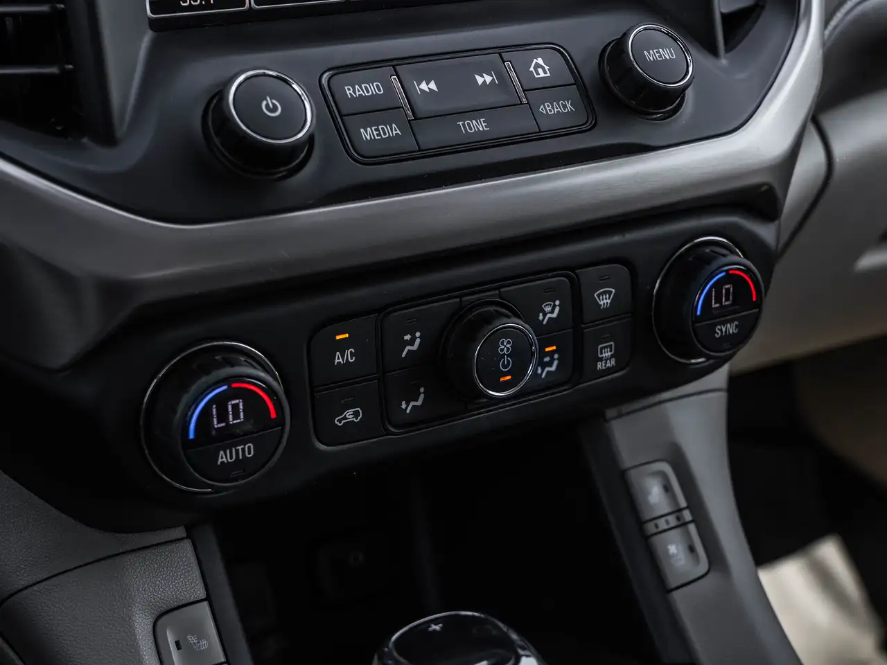 GMC Acadia fotografie GMC Acadia