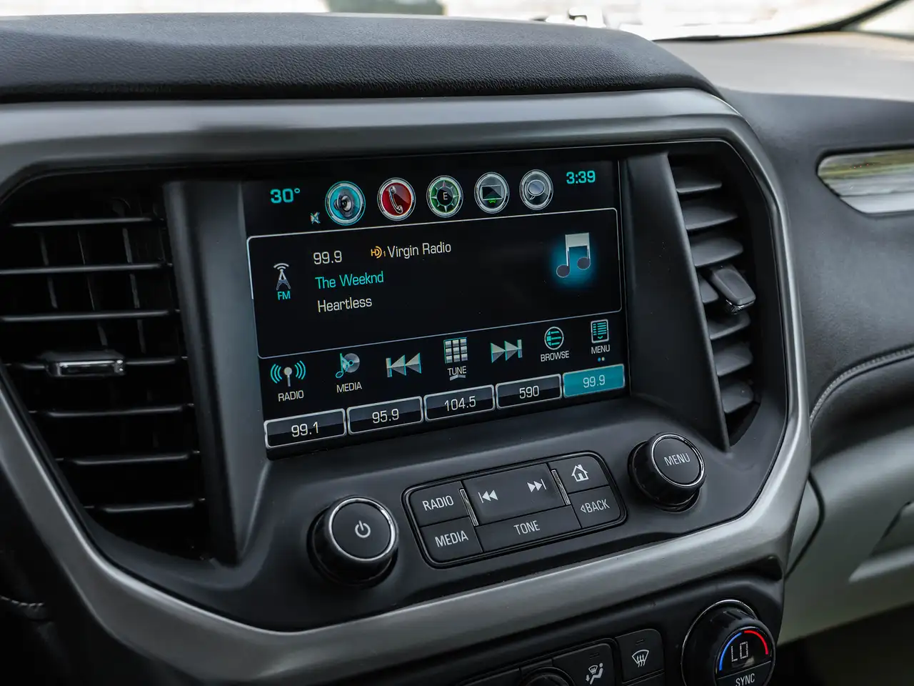 GMC Acadia fotografie GMC Acadia