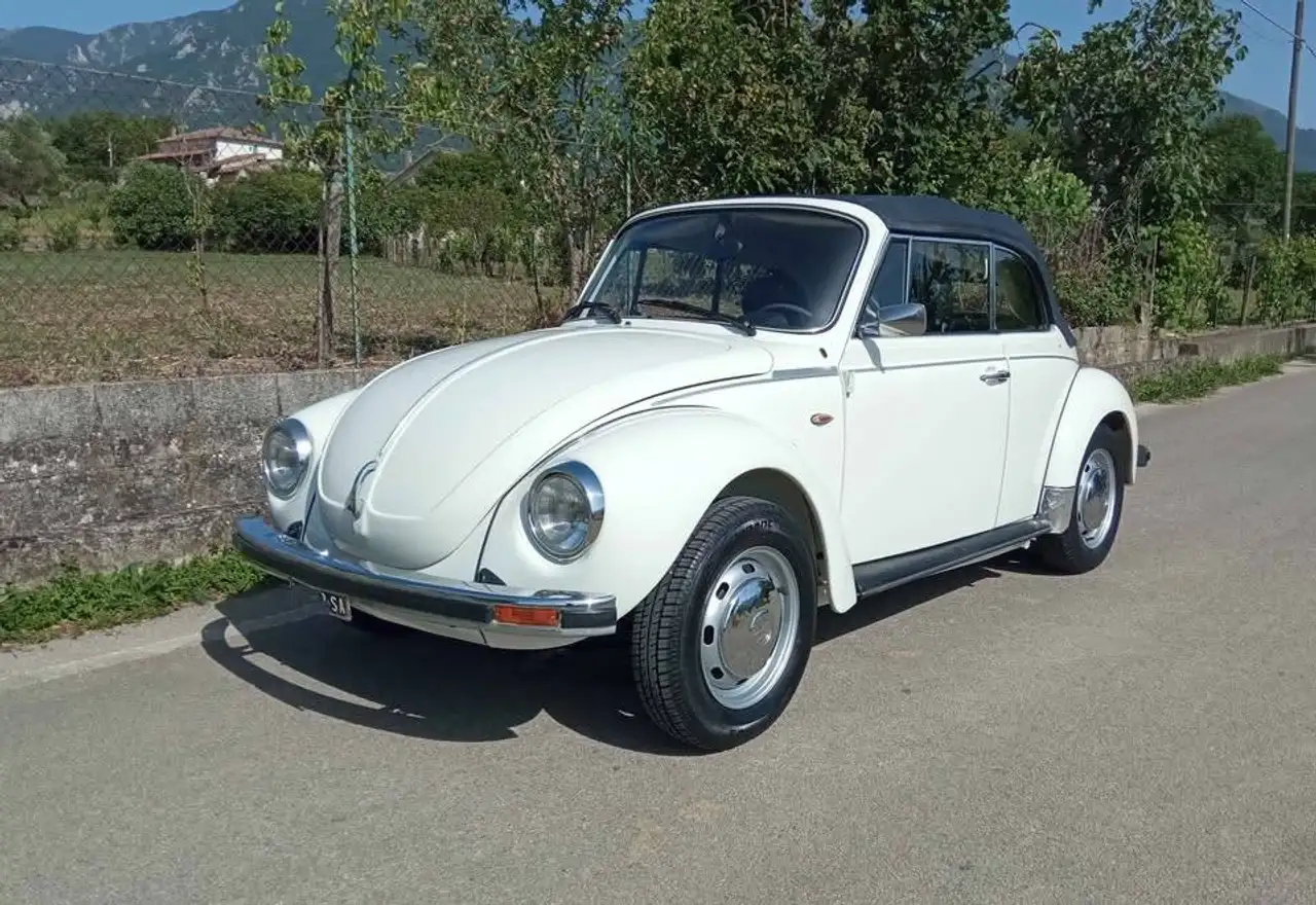Volkswagen maggiolone cabrio 1303 1979 targhe nere, foto 1