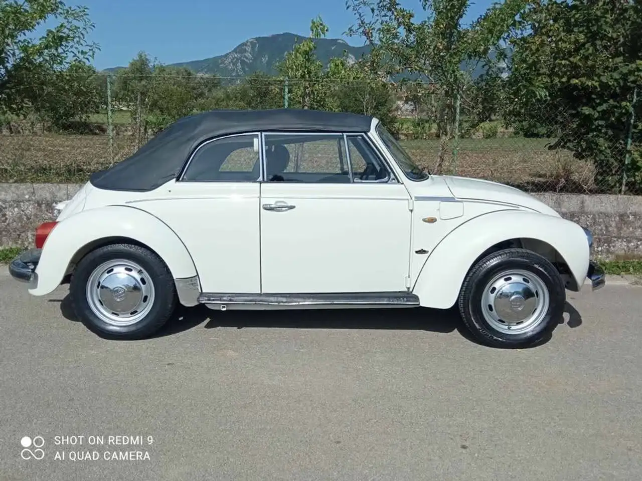 Volkswagen maggiolone cabrio 1303 1979 targhe nere, foto 4
