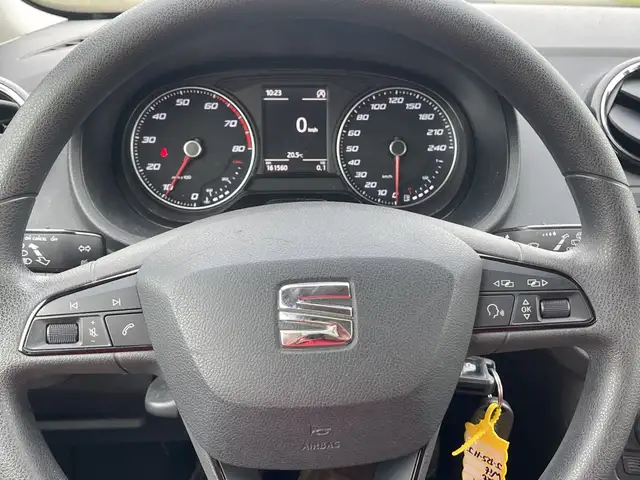 Seat Ibiza view 9