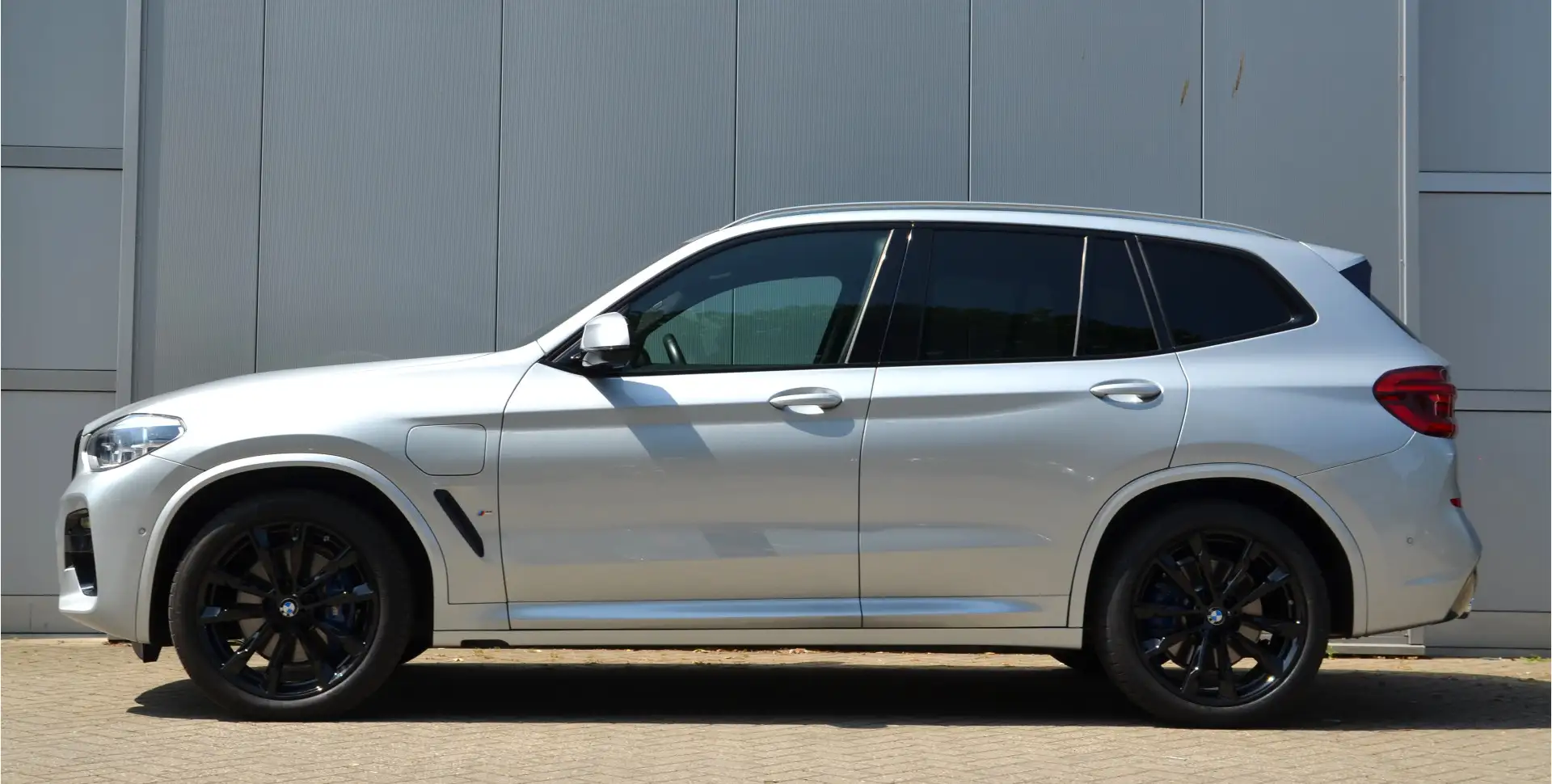 BMW X3 xDrive30e High Executive M Sport Automaat / Panora Grijs - 2