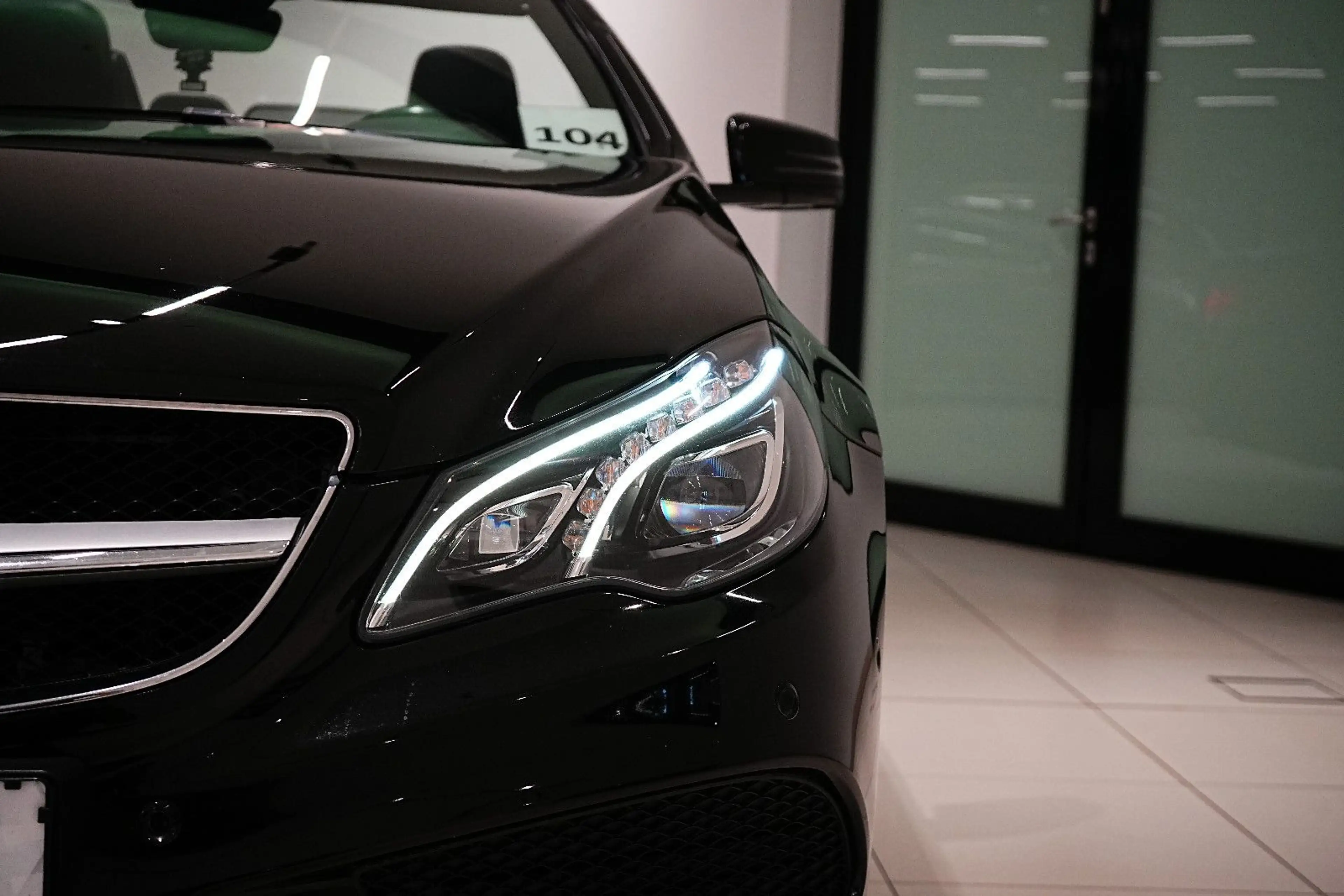 Mercedes-Benz E 220 d CABRIO|AMG-PAKET|NAVI|LEDER|XENON|PDC|F1 — photo 10