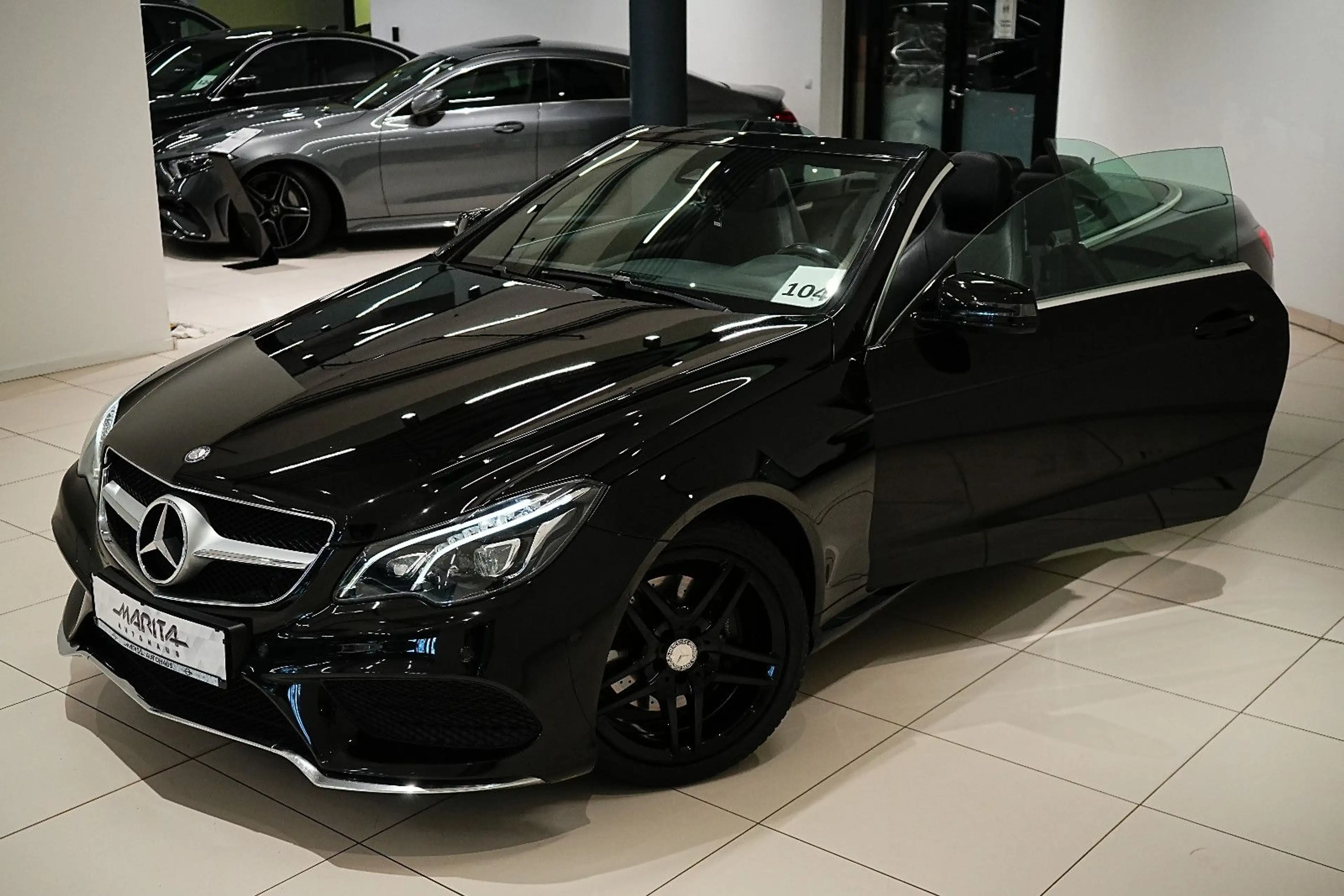 Mercedes-Benz E 220 d CABRIO|AMG-PAKET|NAVI|LEDER|XENON|PDC|F1 — photo 5