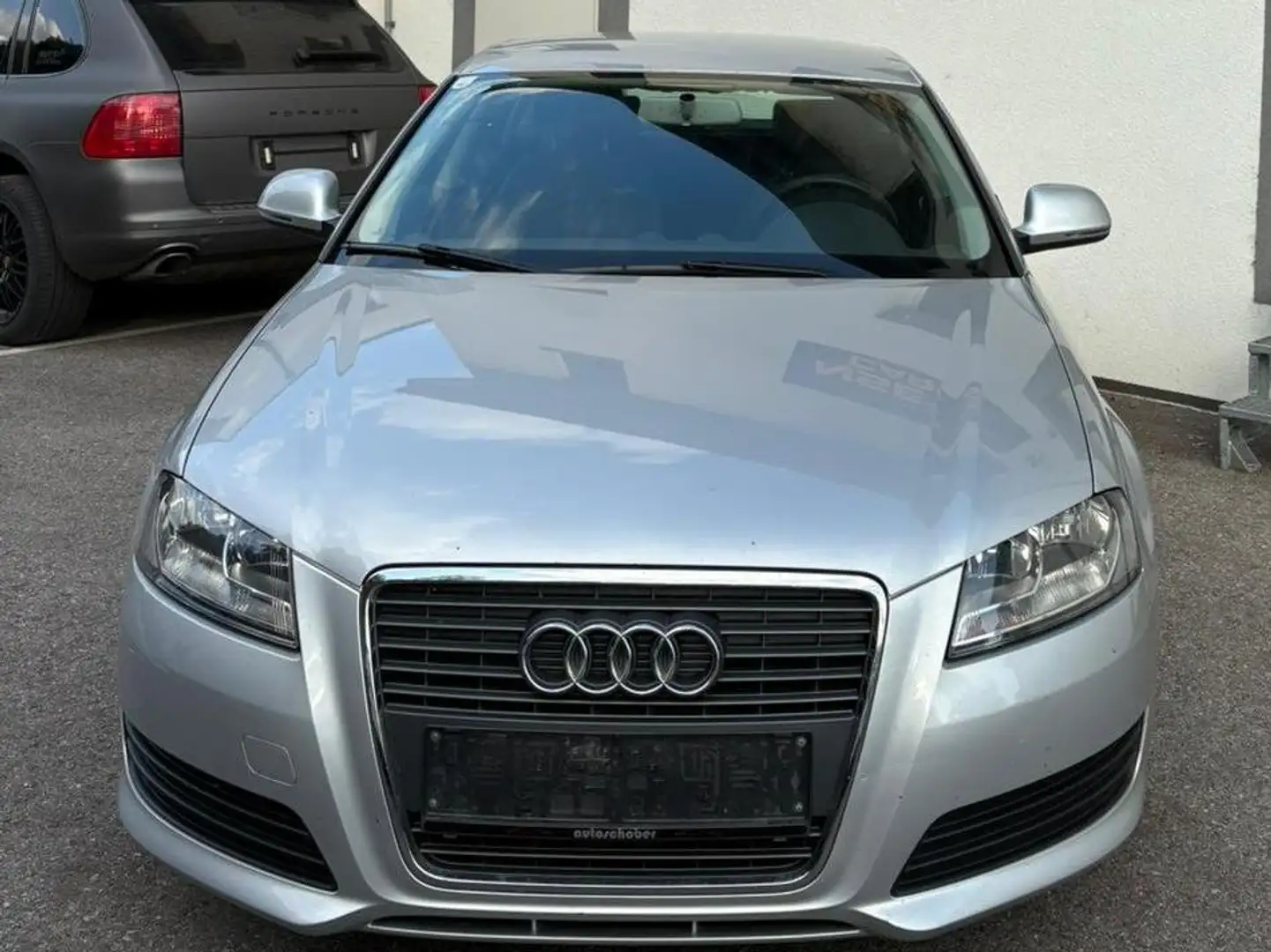 Audi A3 A3 SB Attraction 1,6 TDI DPF Attraction Silber - 1