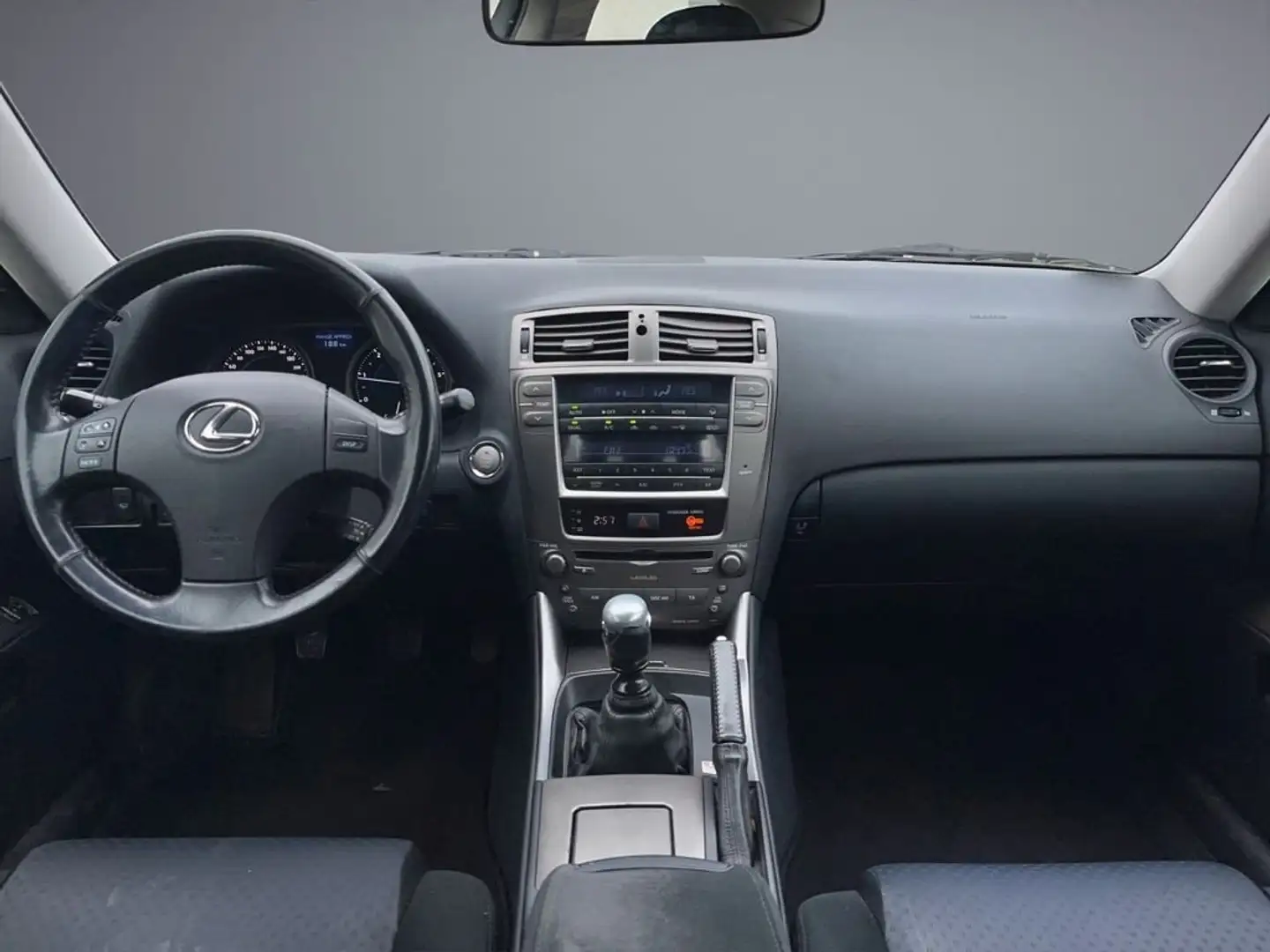 Lexus IS 220d IS 220d DPNR Silber - 2
