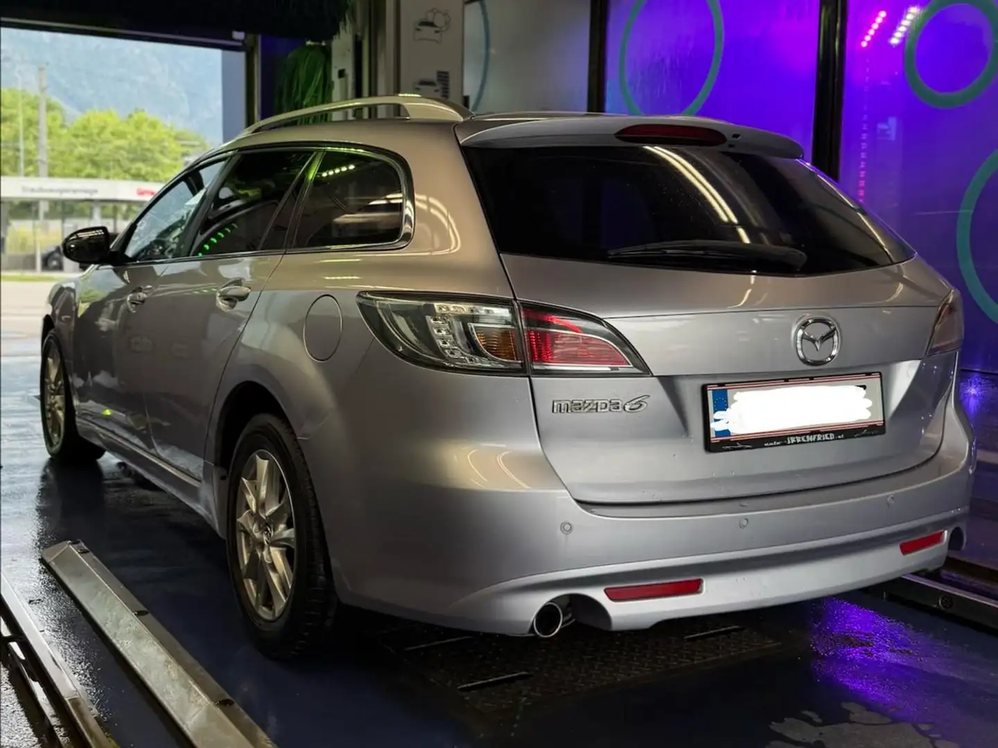 Mazda 6 Mazda 6 Sport Combi CD140 TE Plus TE Plus Silber - 2