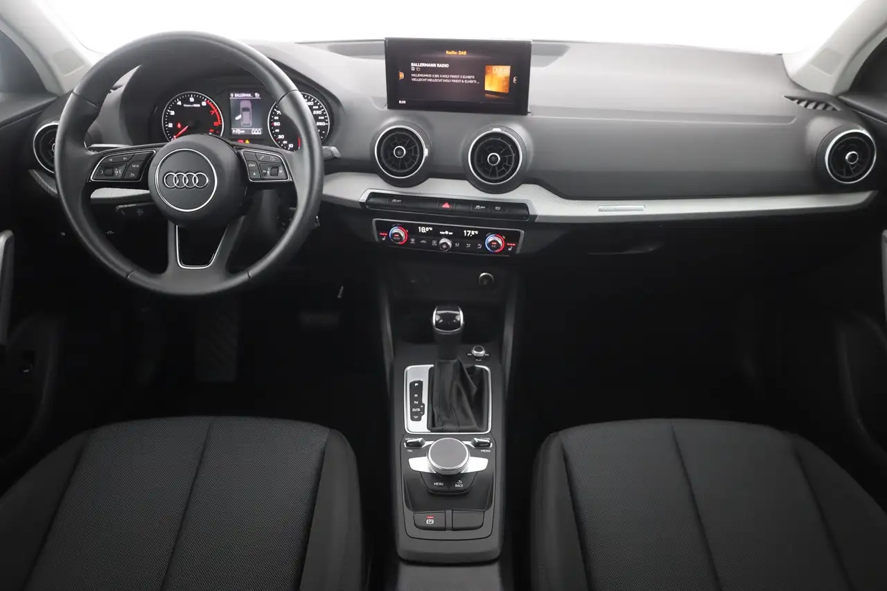 Audi Q2 1.5 TFSI LED App-Connect el. Heckklappe DAB, миниатюра 9