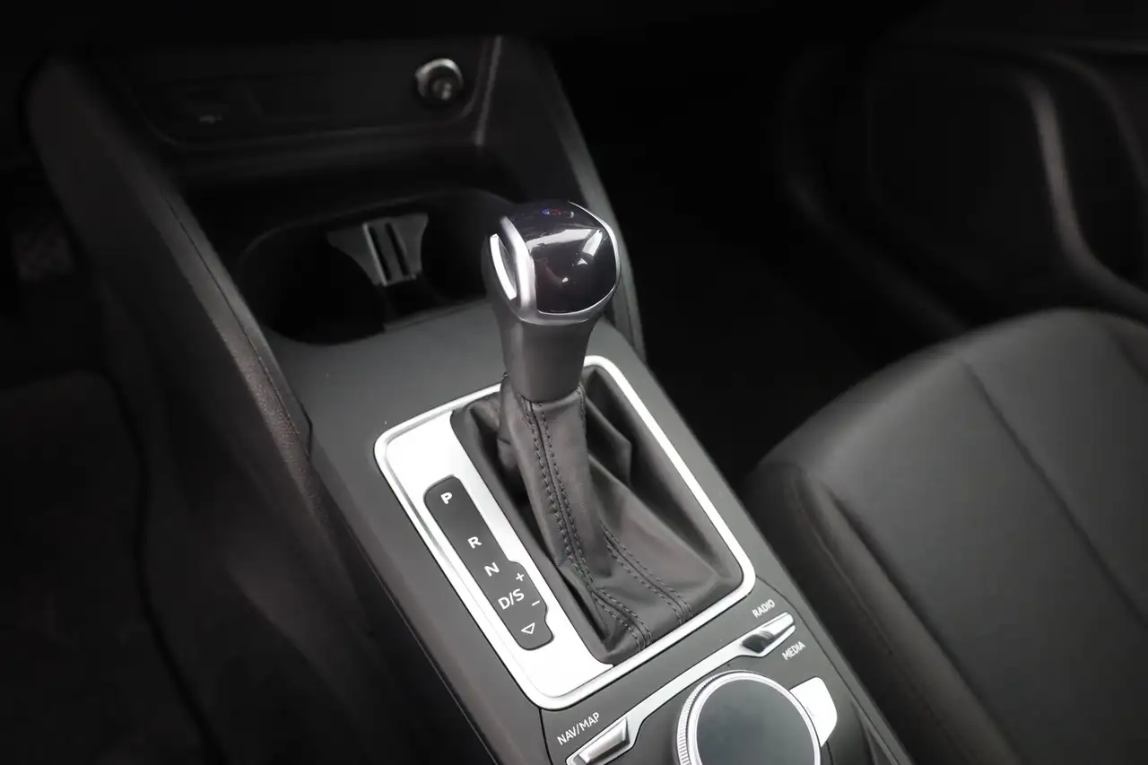 Audi Q2 1.5 TFSI LED App-Connect el. Heckklappe DAB, миниатюра 13