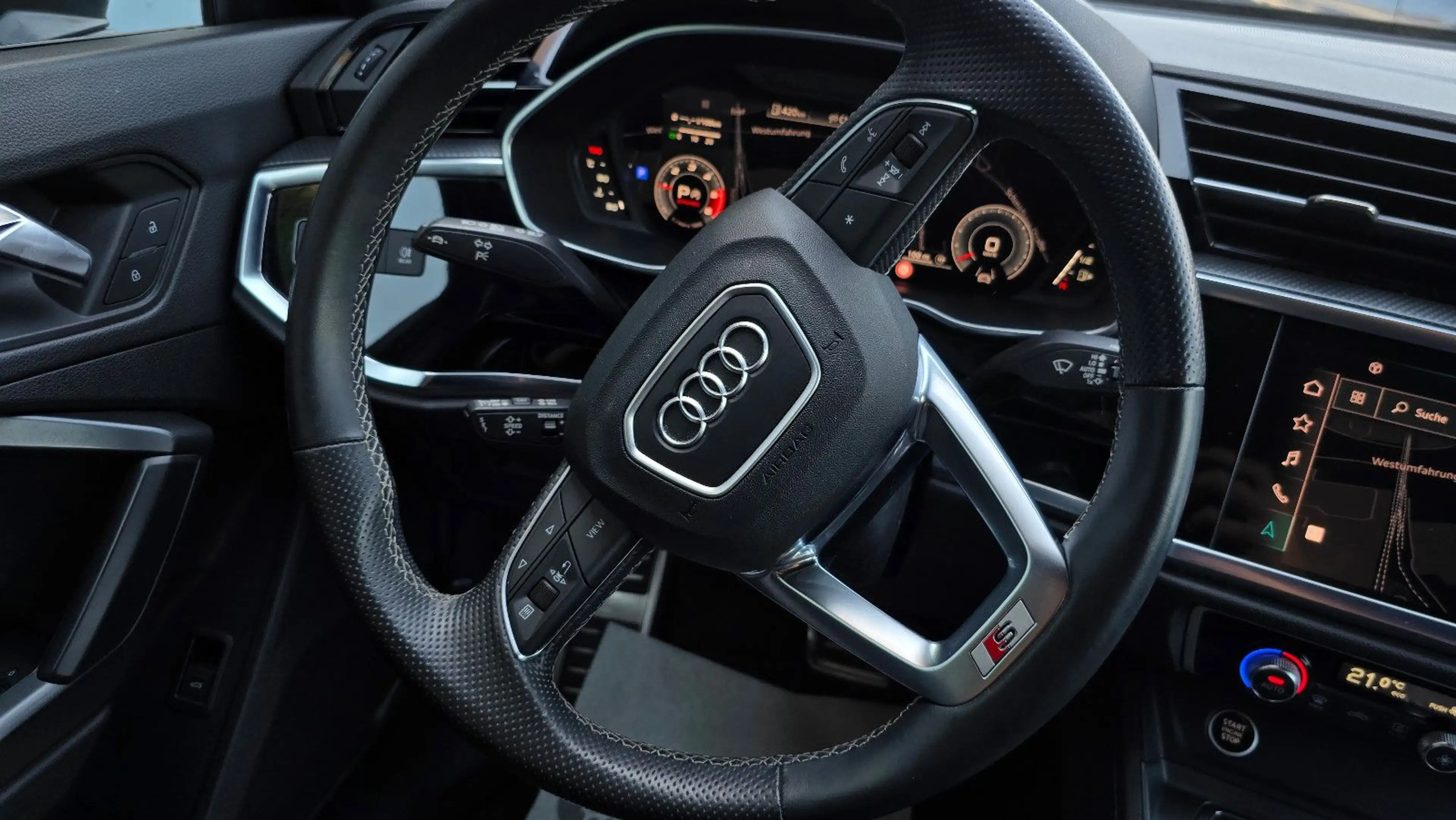 Audi Q3 40TDI quatt S tronic 3 x S line Matrix/ACC/19 — photo 12