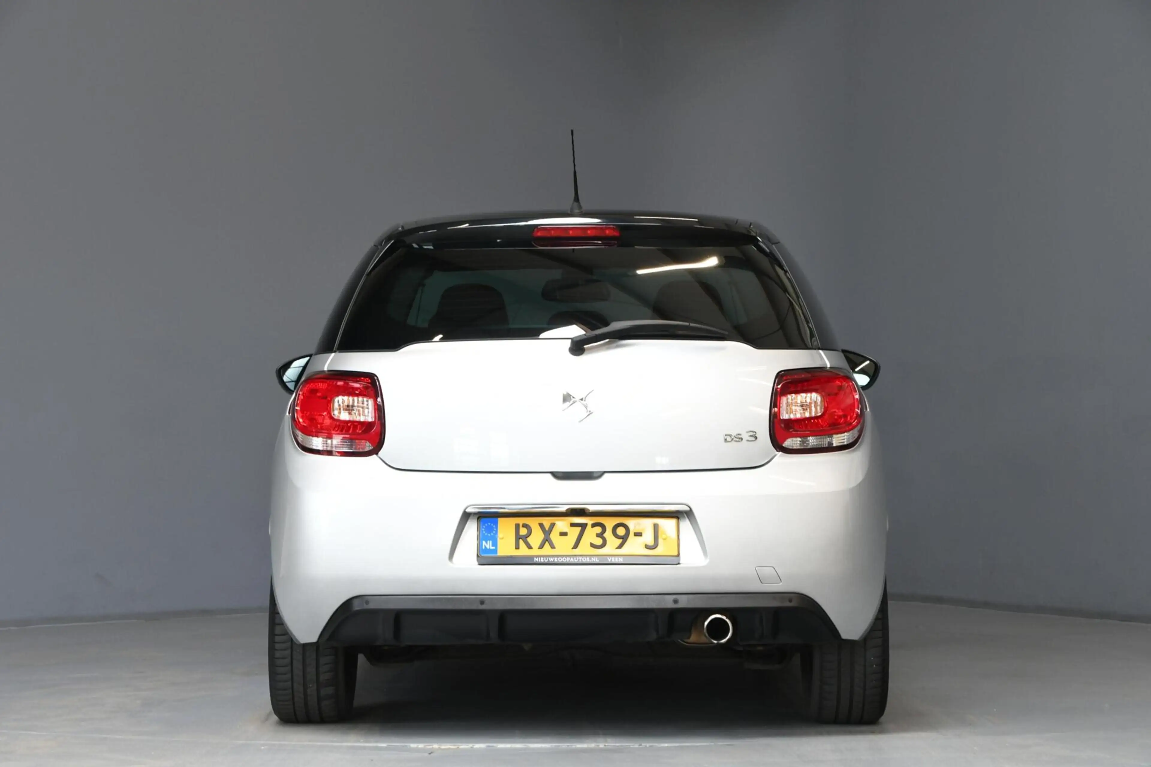DS Automobiles DS 3 1.2 PureTech So Chic CAMERA | NAV | PDC — photo 8
