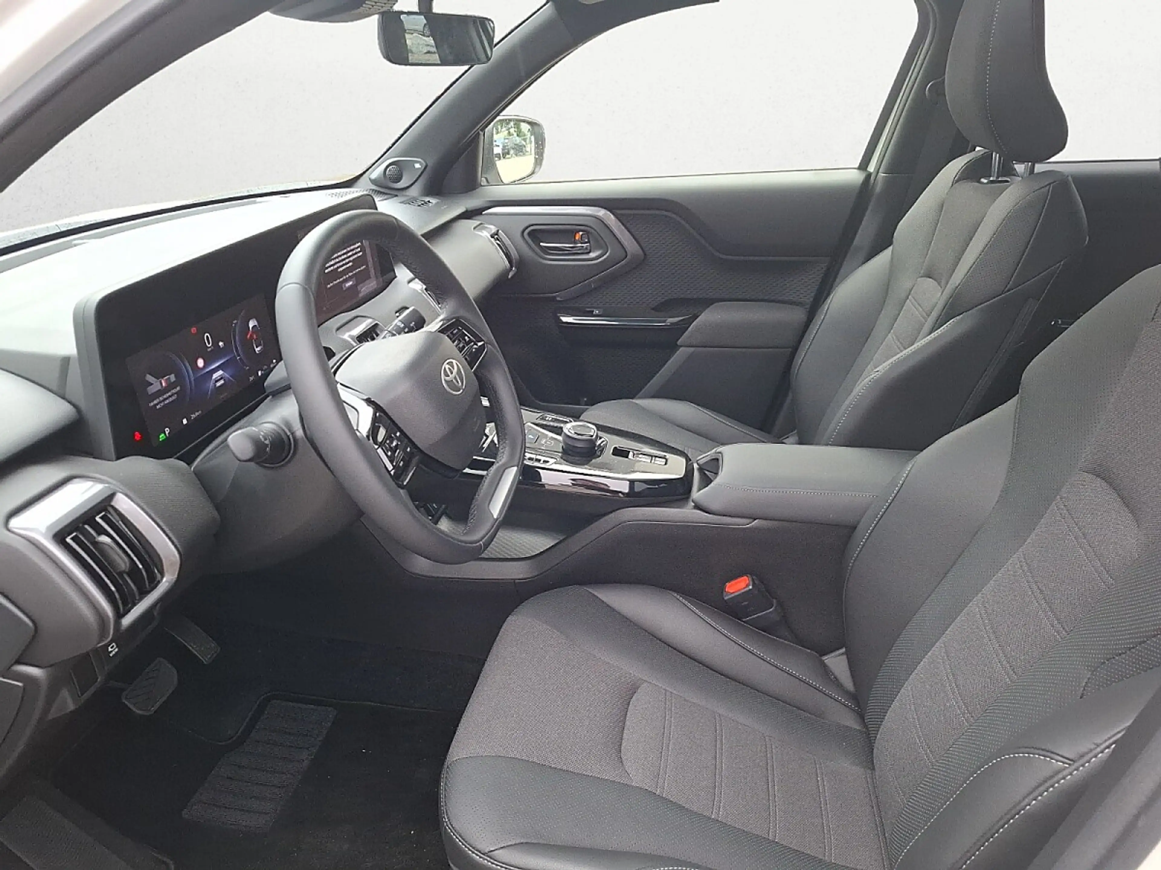 Toyota Urban Cruiser Elektro 61kWh Lounge | ab €37.090 — photo 11