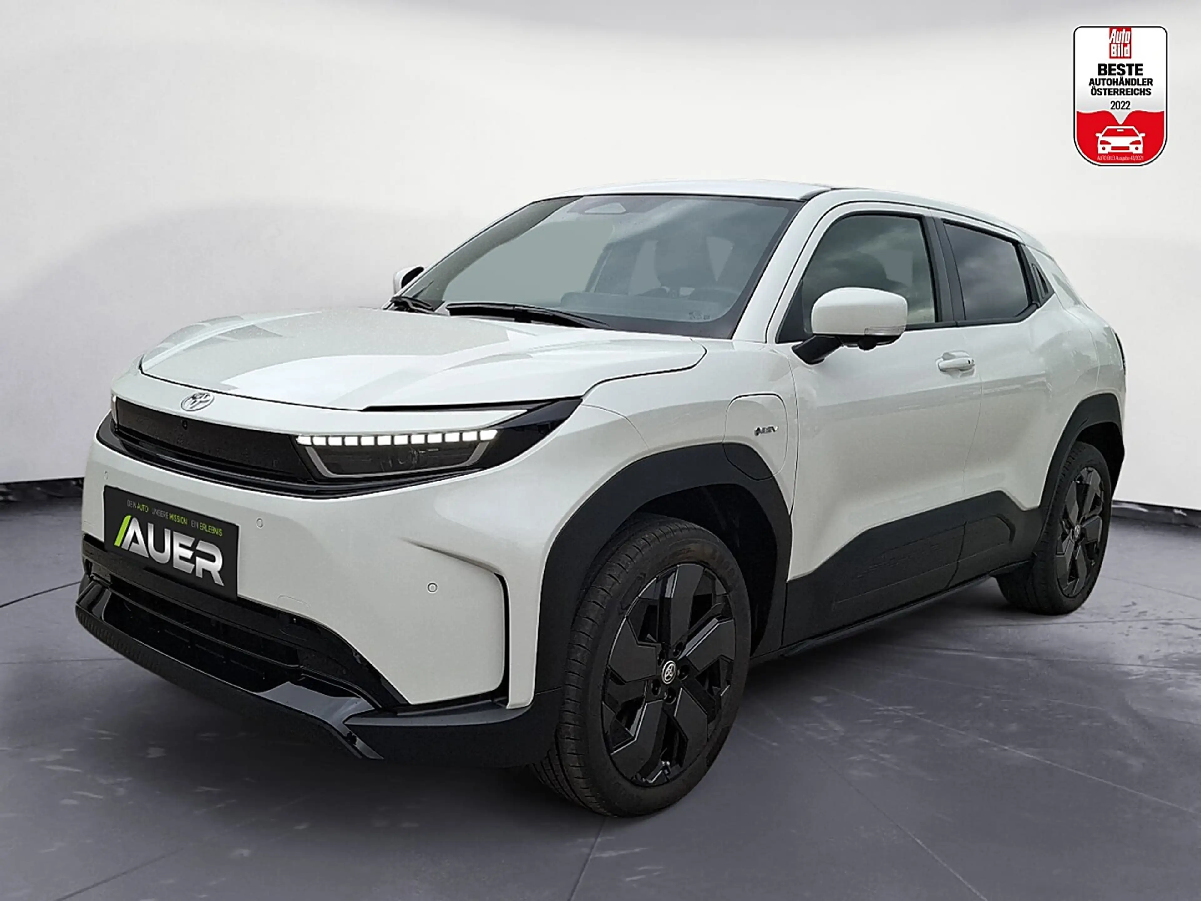 Toyota Urban Cruiser Elektro 61kWh Lounge | ab €37.090