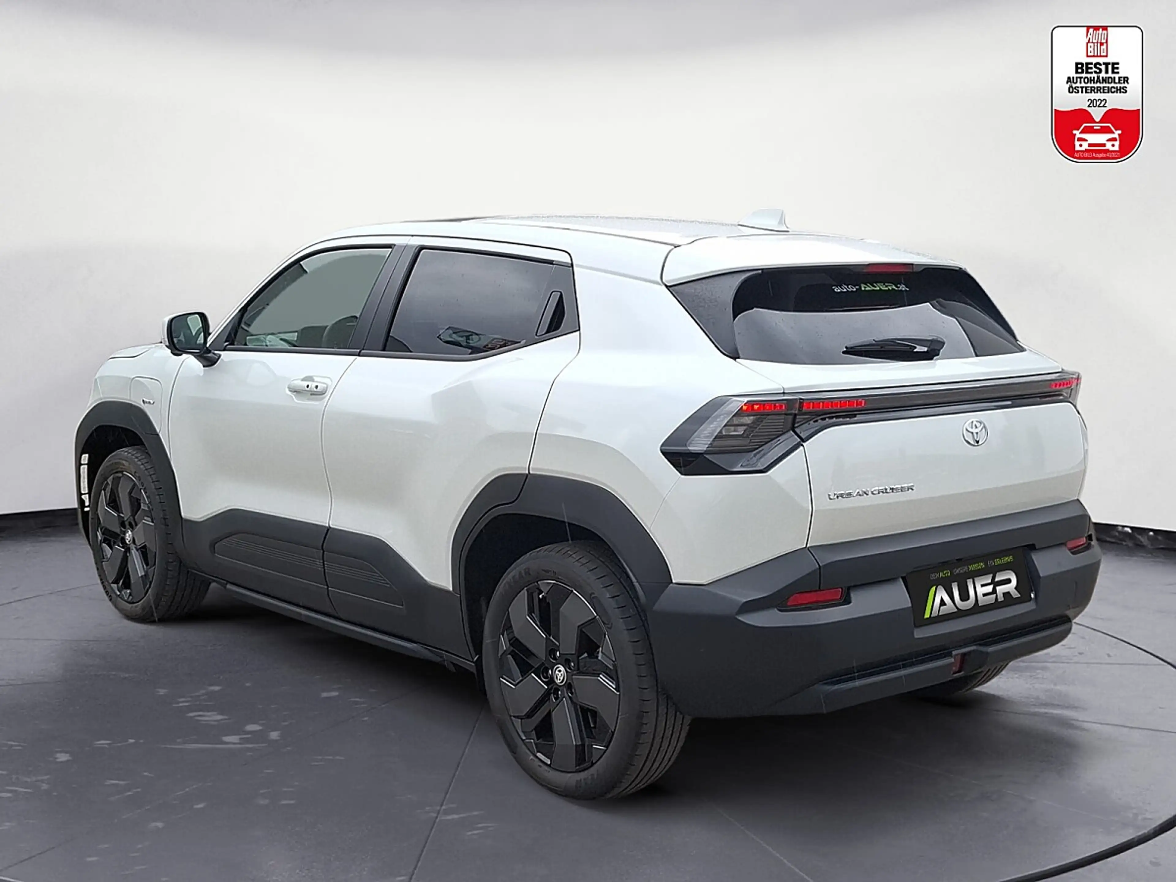 Toyota Urban Cruiser Elektro 61kWh Lounge | ab €37.090 — photo 5