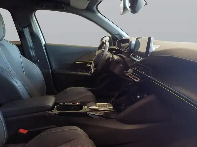 Peugeot 2008 view 13