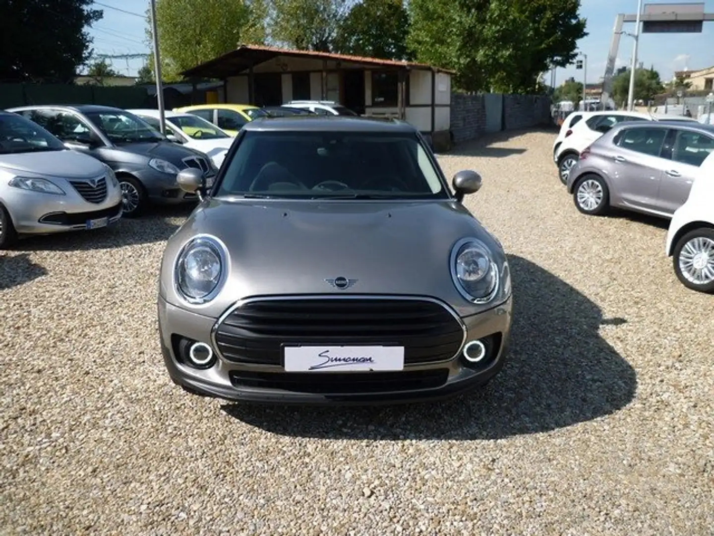 MINI One D Clubman Mini IV F54 2019 Clubman 1.5 Business auto Grigio - 1