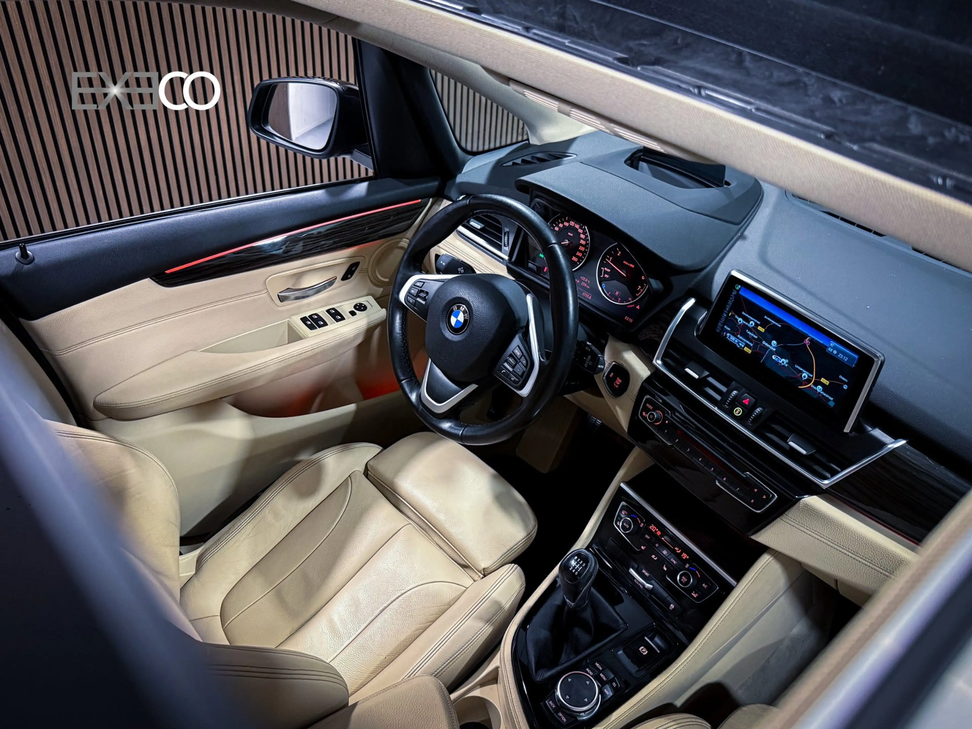 BMW 218 2-serie Active Tourer 218i Luxury |Pano|HUD|Leder| — photo 14