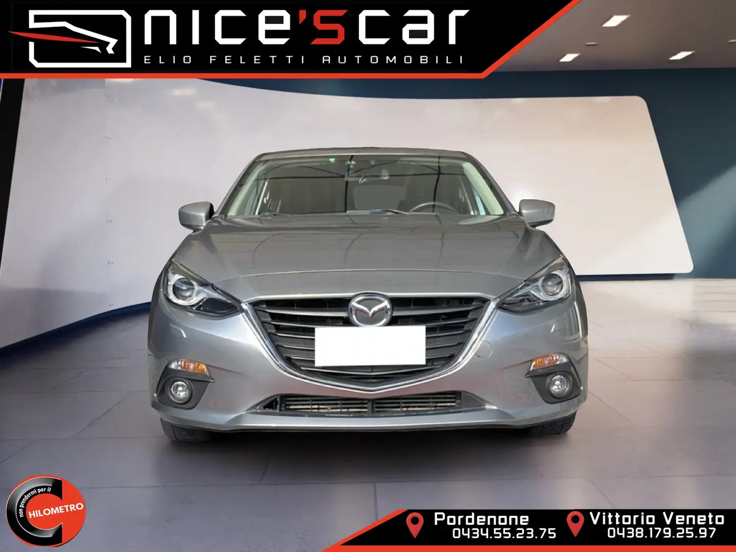 Mazda 3 Mazda3 2.2 Skyactiv-D Exceed Gris - 2