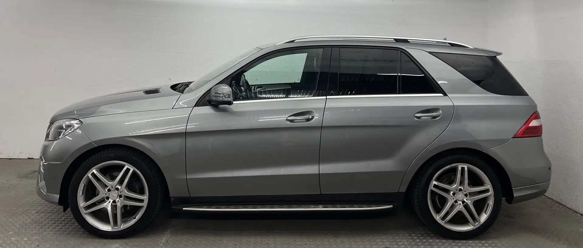Mercedes-Benz ML 250 CDI BT AMG SPORT AIRMATIC+21Z+TRITT+ILS+ Silber - 2