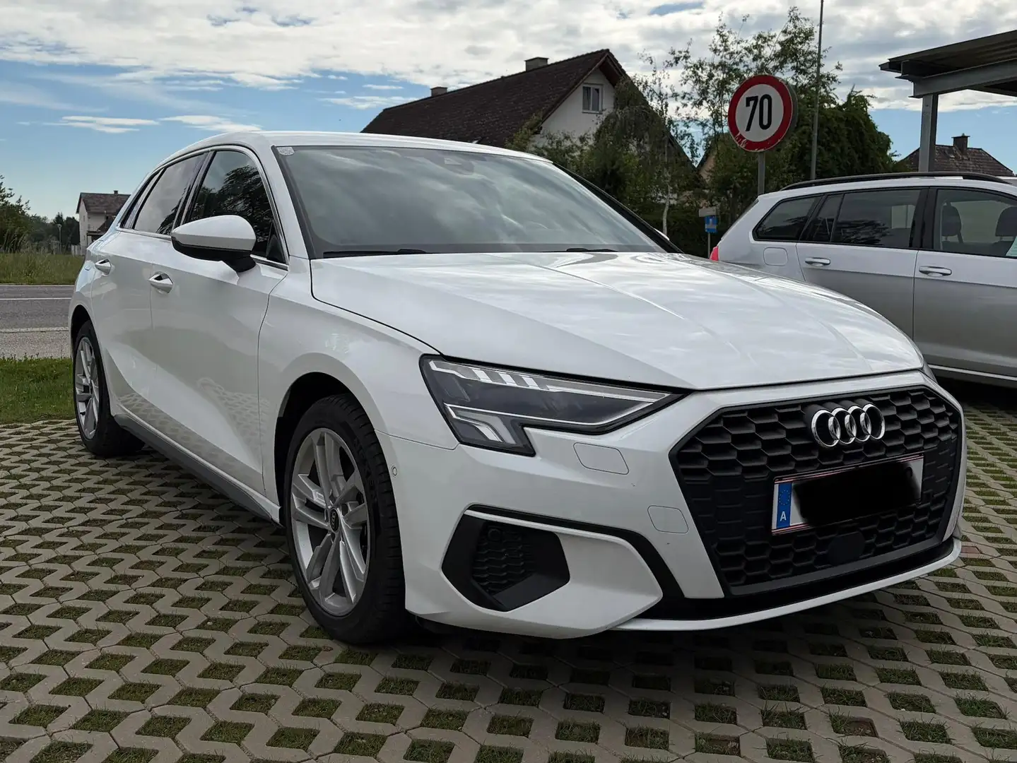 Audi A3 A3 SB 30 TFSI S-tronic Weiß - 1