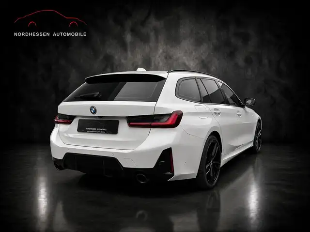 BMW 3 Series view 2