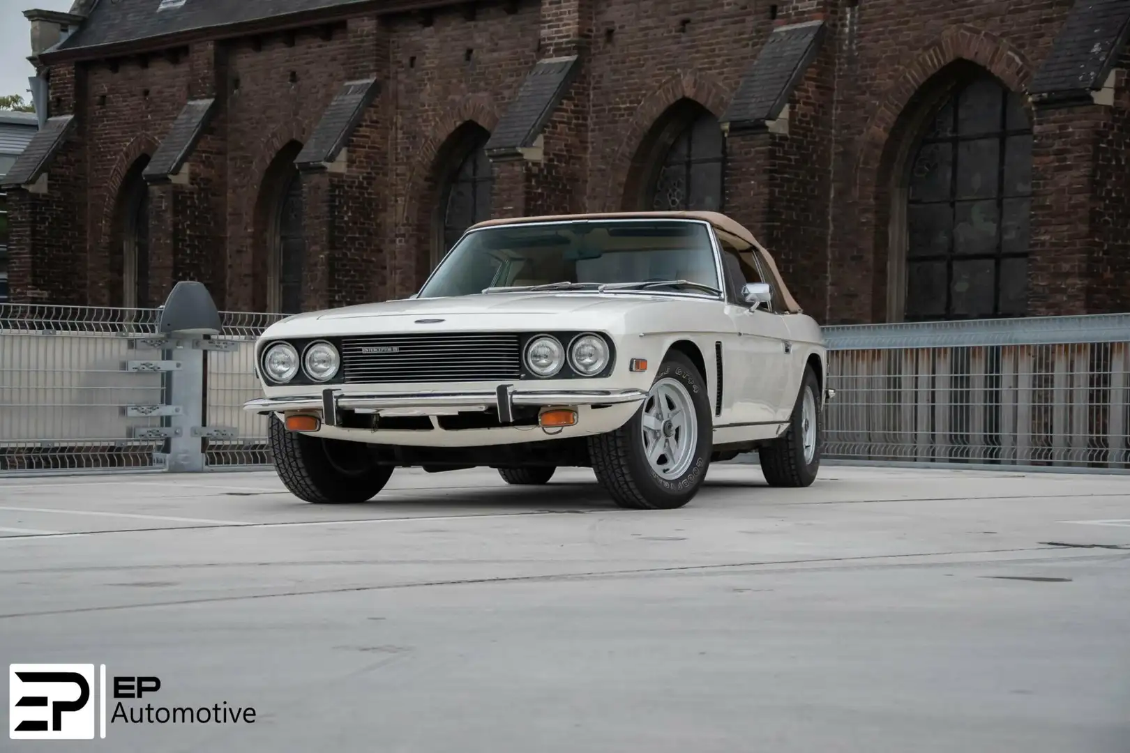 Jensen Interceptor 7.2 type lll Alb - 1