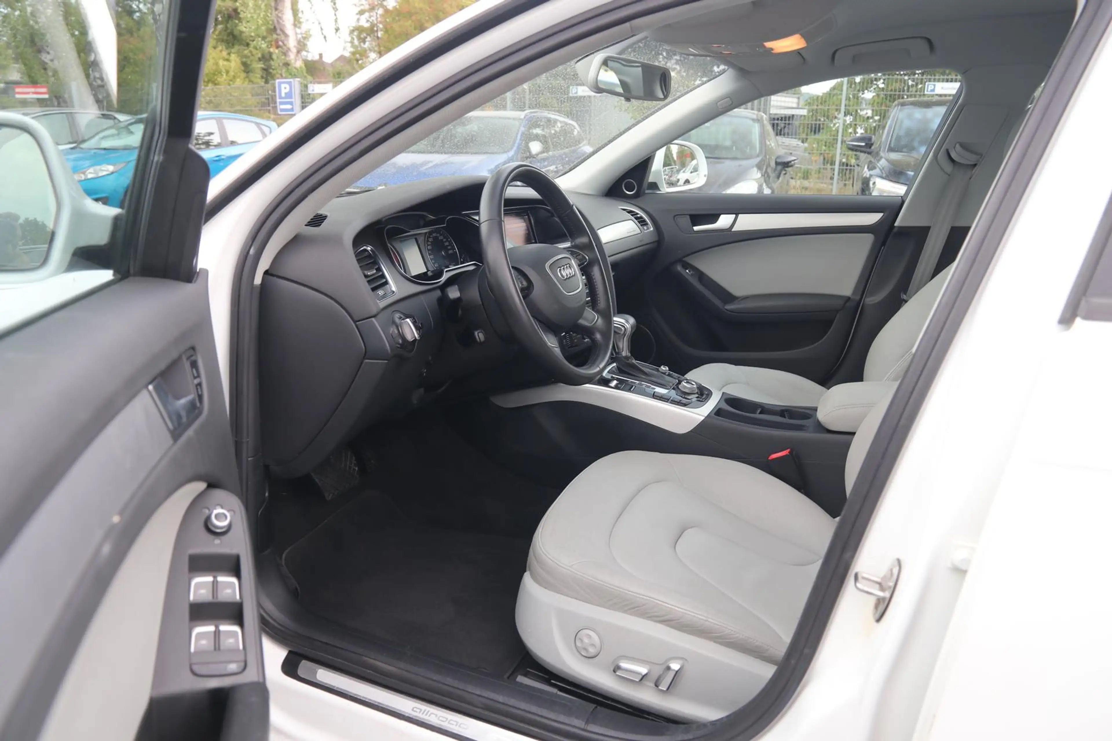 Audi A4 allroad 2.0 16V TDI 2.0 TDI (130kW) — photo 10
