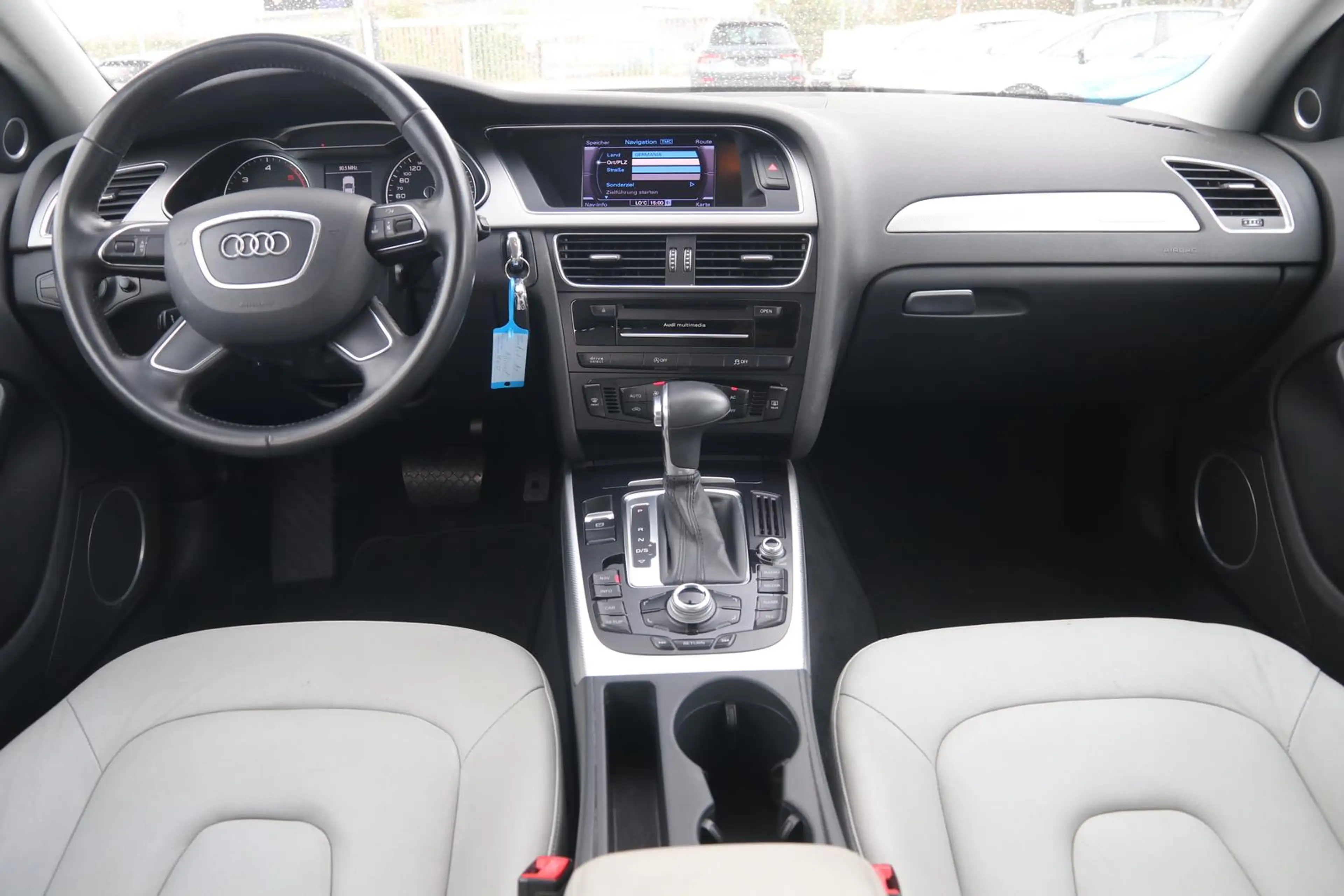 Audi A4 allroad 2.0 16V TDI 2.0 TDI (130kW) — photo 15