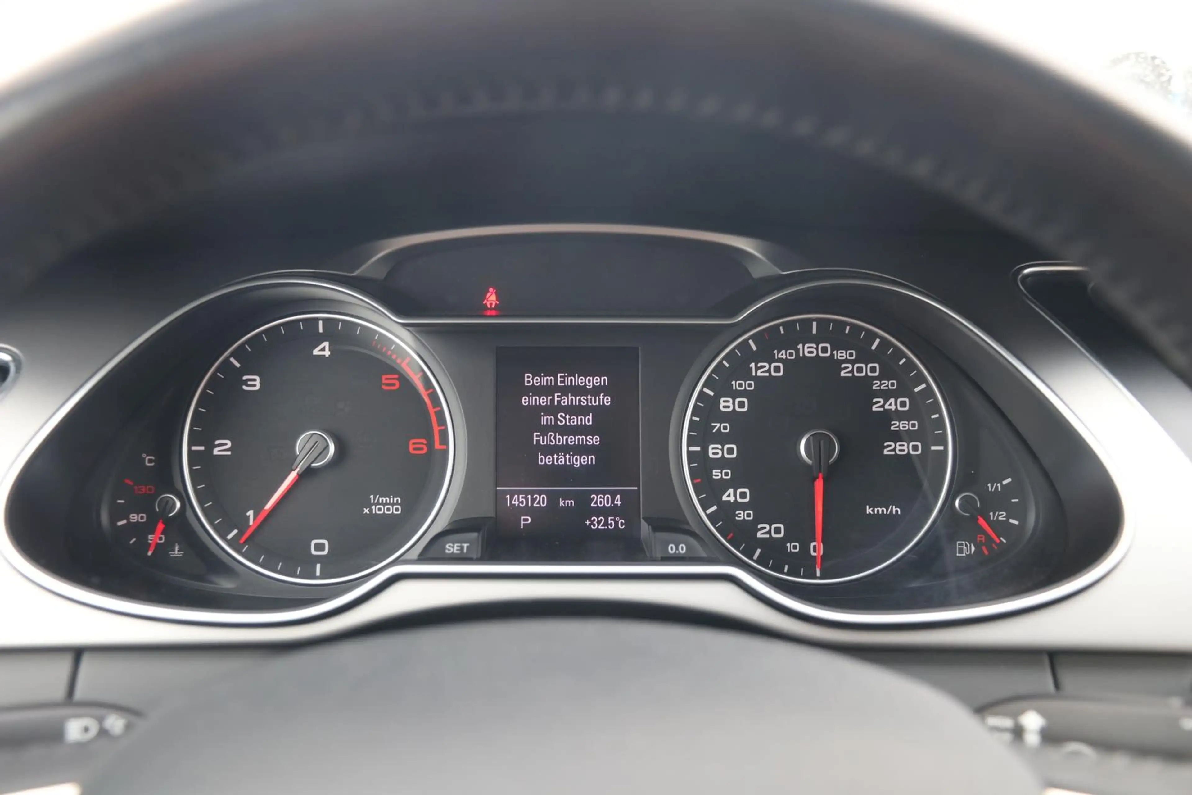 Audi A4 allroad 2.0 16V TDI 2.0 TDI (130kW) — photo 12