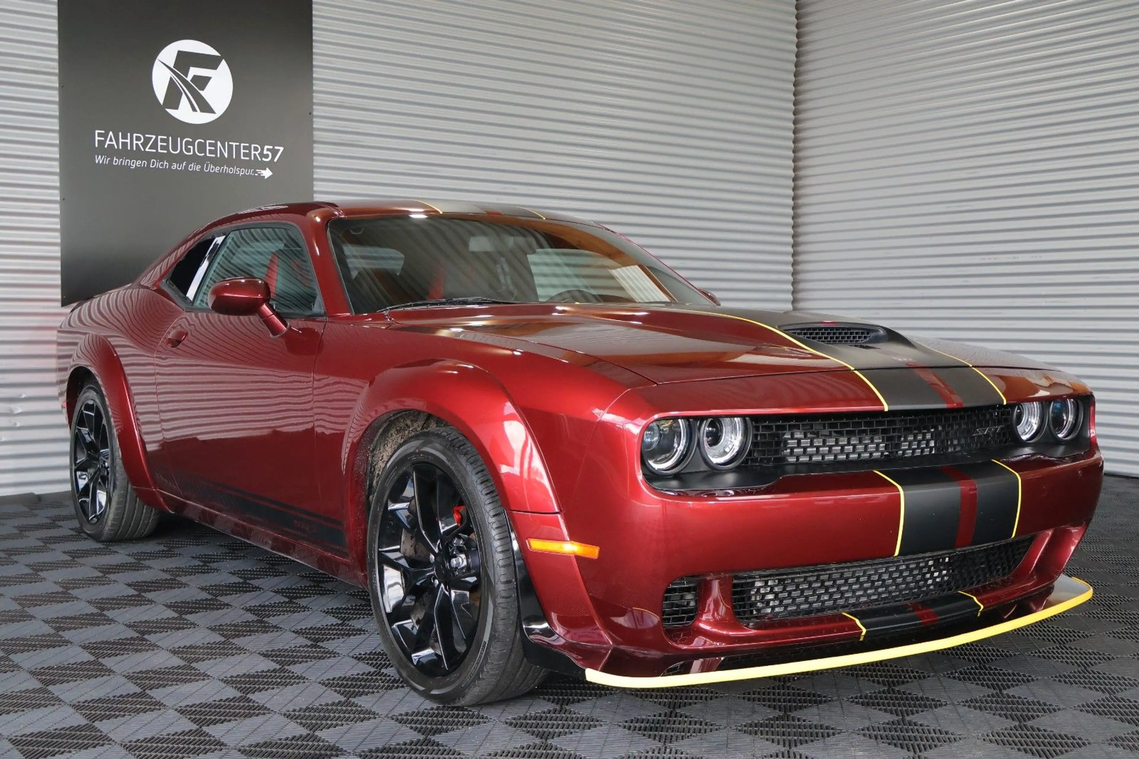 Dodge Challenger 3.6L SXT/KAMERA/CARPLAY/WIDEBODY — photo 7